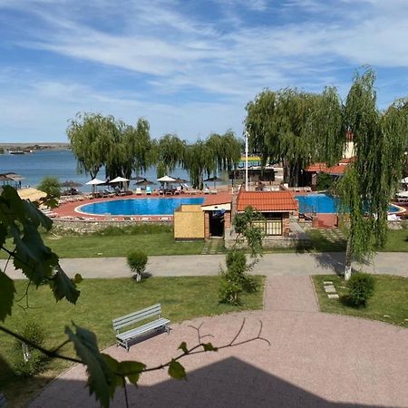 Morelux Boutique Hotel Kapchagay Dış mekan fotoğraf