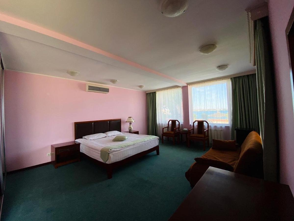 Morelux Boutique Hotel Kapchagay Dış mekan fotoğraf