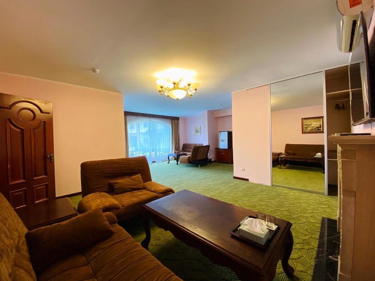 Morelux Boutique Hotel Kapchagay Dış mekan fotoğraf